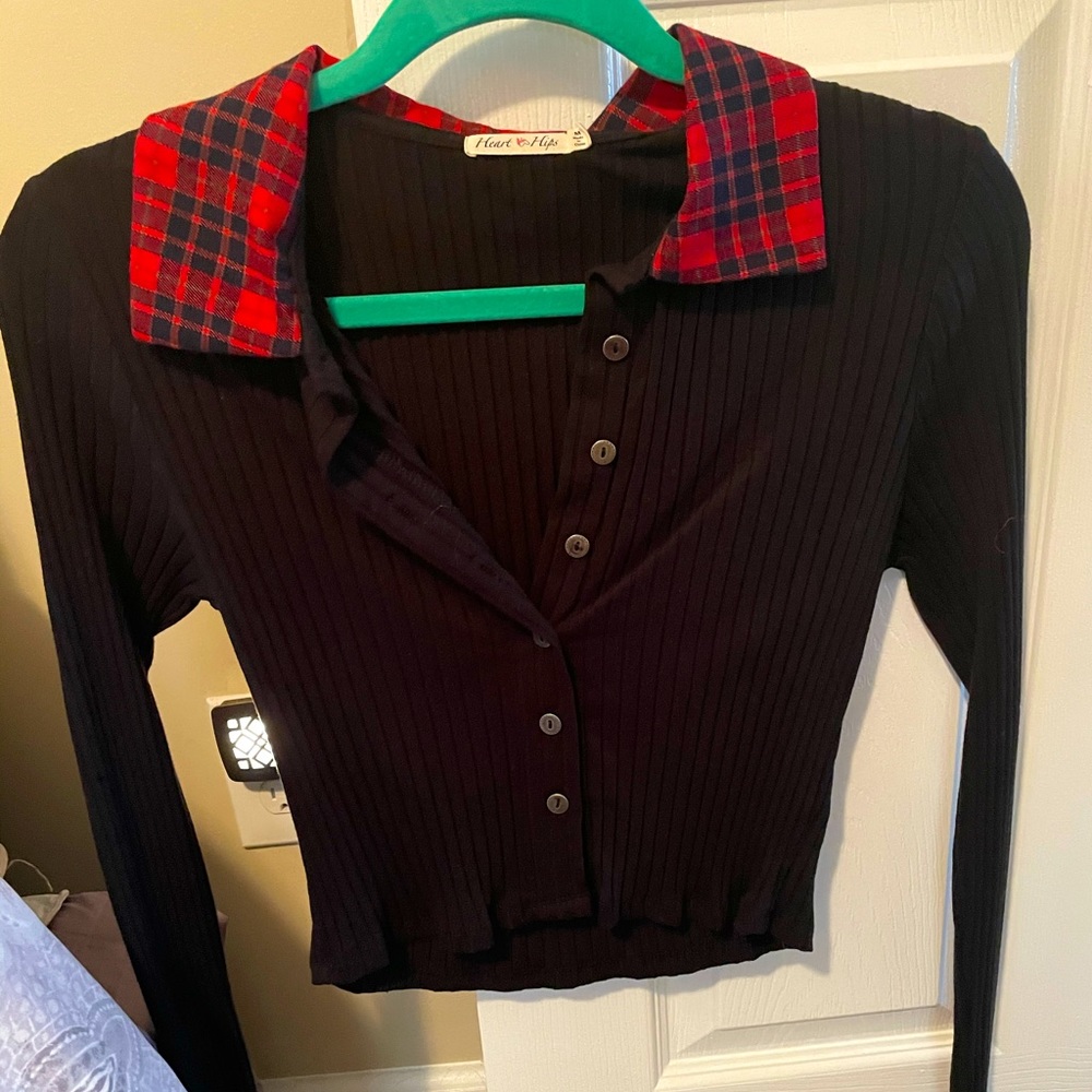 Cropped button shirt with collar